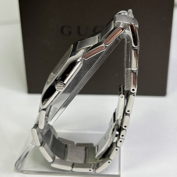 Gucci 8500M Stainless Steel Silver Dial Men's Date Watch Box & Polishing Cloth - Picture 4 of 10